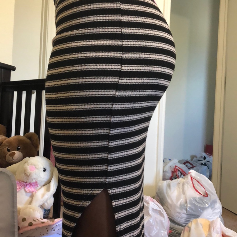 Skirt - Picture 2 of 2